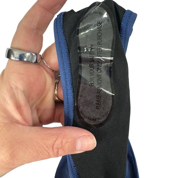 Women’s Size M One Piece Swimsuit Dark Blue Deep V Neck Ruffles Ruching NWOT - Picture 6 of 8